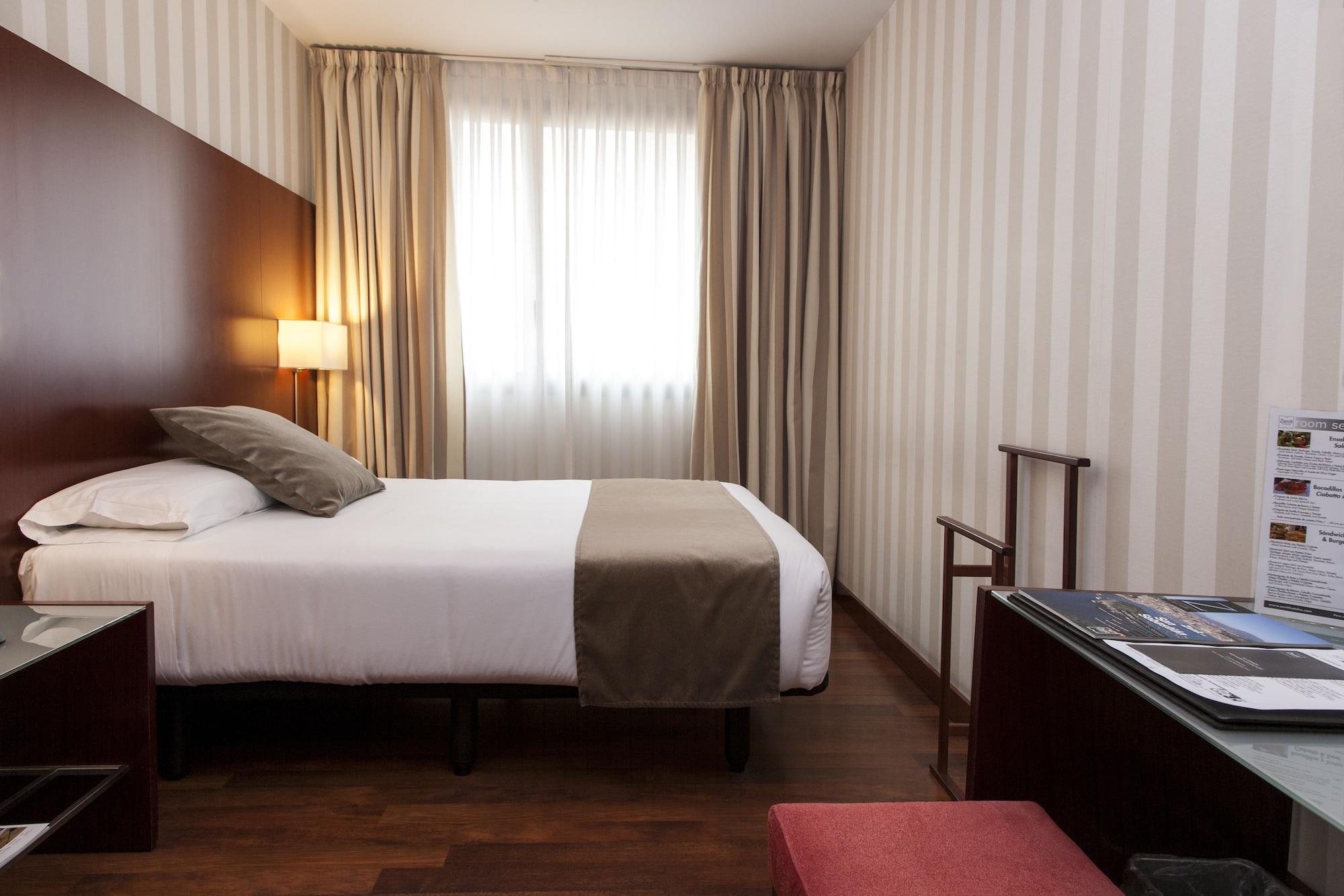Zenit Valencia Hotel Exterior photo