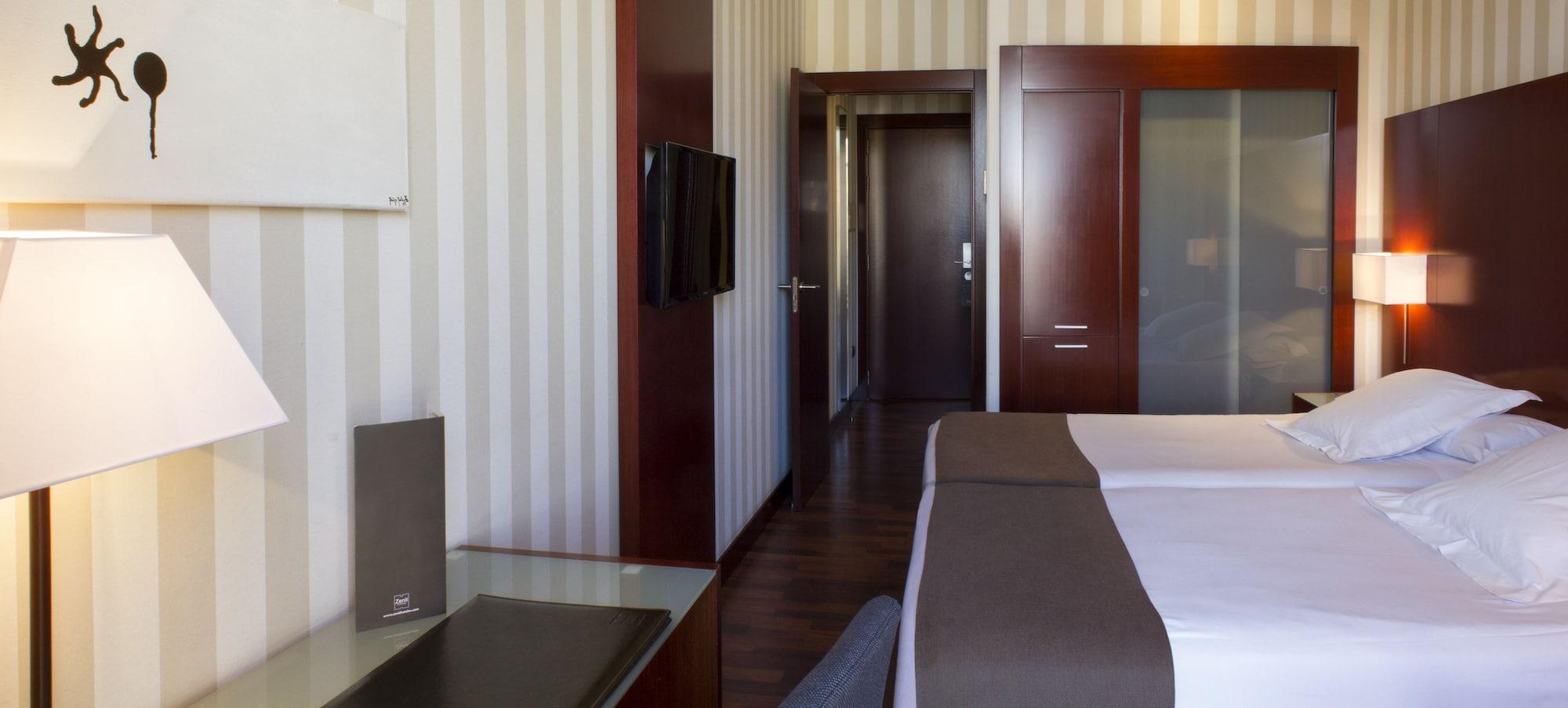 Zenit Valencia Hotel Exterior photo